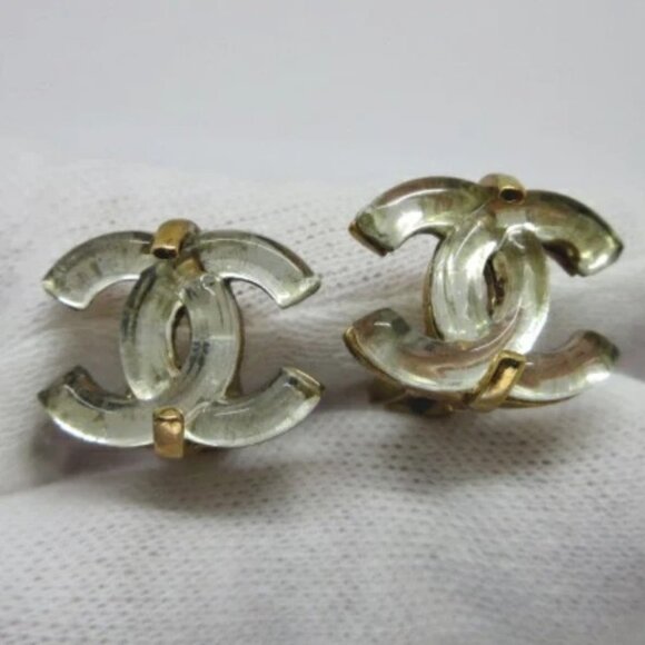 CHANEL CC Logos Clear Lucite Clip-On Earrings Gold Tone 02A Auth w/Box #3180 - Picture 3 of 7